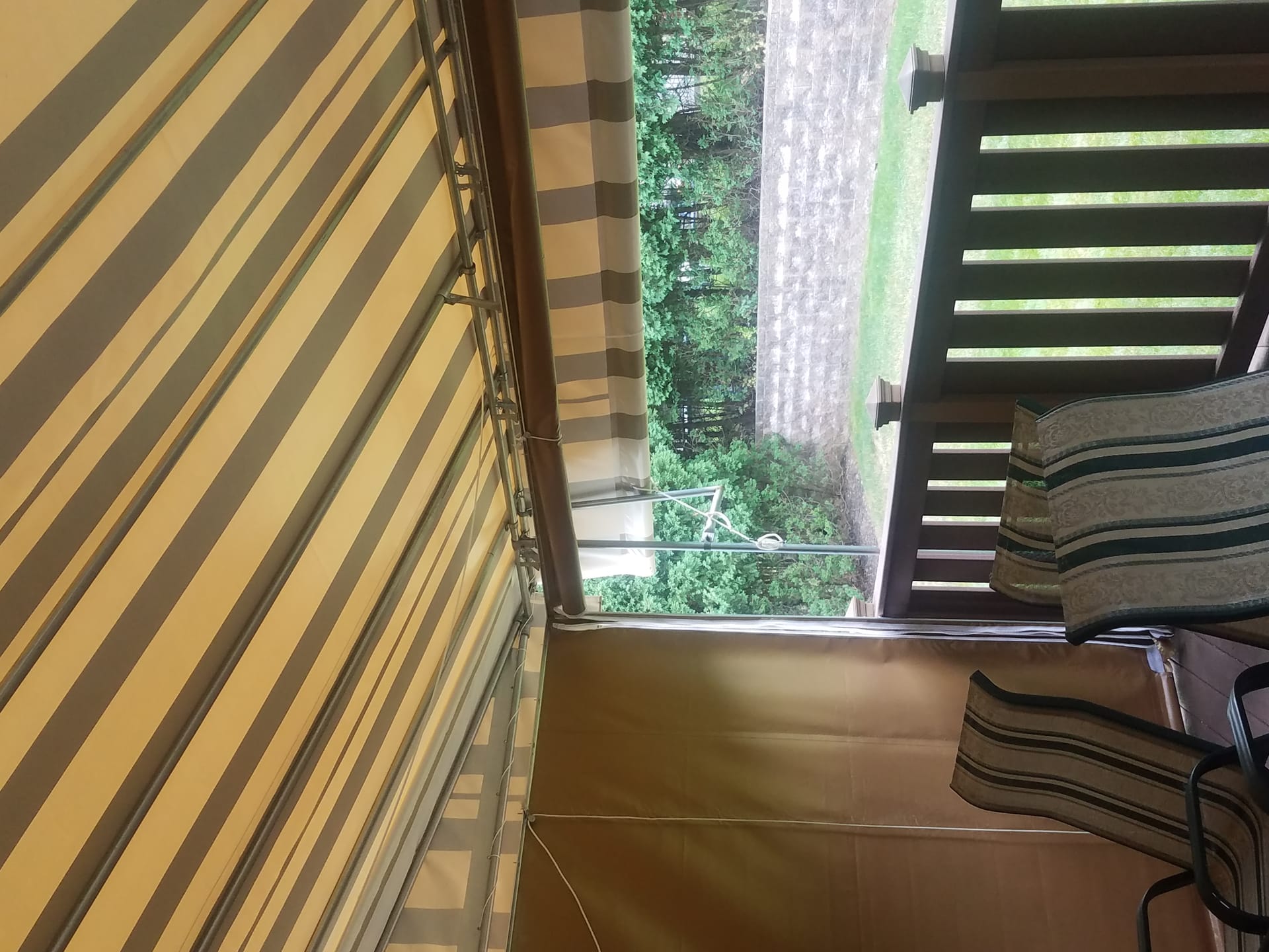 Storefront Stationary Valance Awning